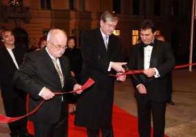 SNG Opera in balet Ljubljana je po šestih let prenove znova odprta.