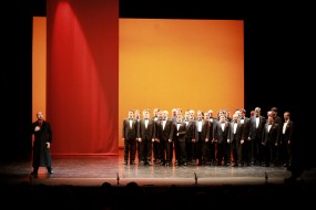 G. Bizet: Carmen, arija Escamilla,<br />operni solist Jože Vidic in operni zbor SNG Opera in balet Ljubljana.<br />