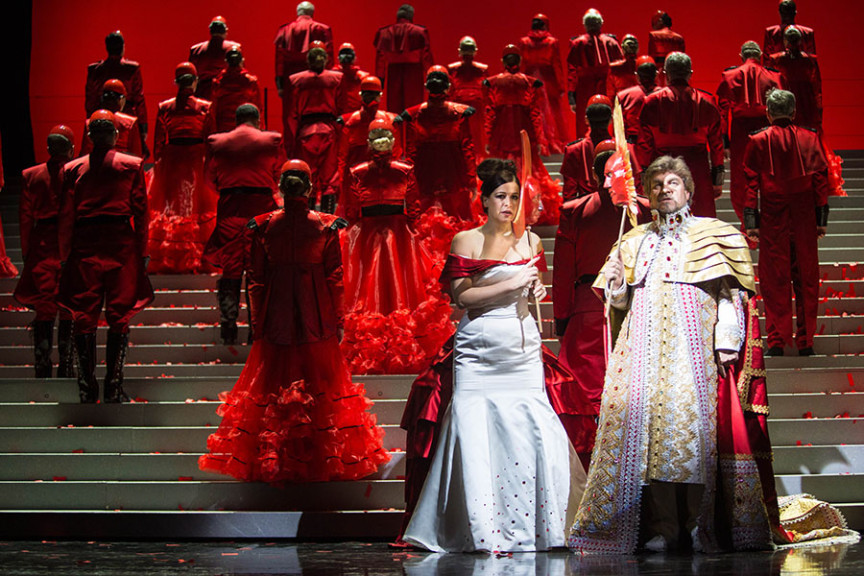 Natalia Ushakova, Branko Robinšak, operni zbor,  foto: SNG Opera in balet Ljubljana / Darja Štravs Tisu