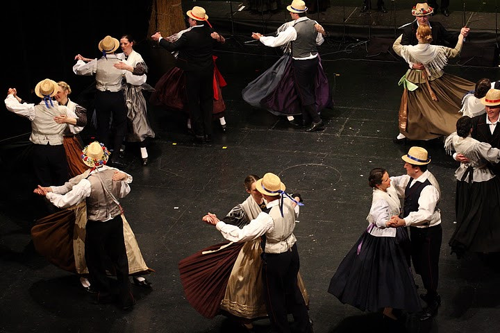 Čudežne goslice » SNG Opera in balet Ljubljana