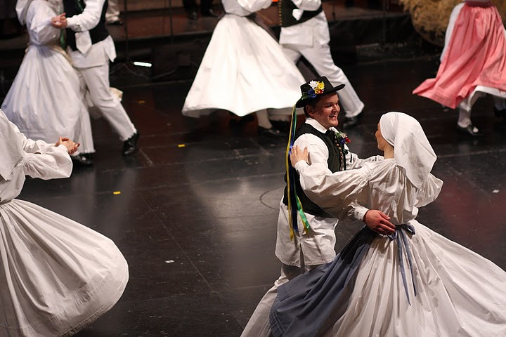 Čudežne goslice » SNG Opera in balet Ljubljana